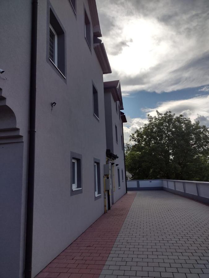 Hotel Zlatni San Banja Koviljača Exteriér fotografie